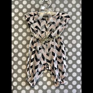 🎈2 for $20🎈Kardashian Kids - Baby Girl Romper